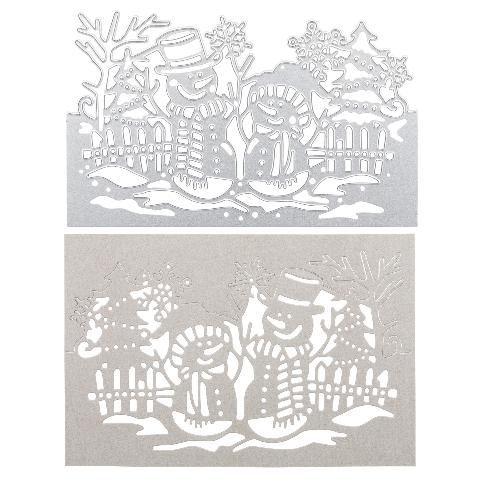 Die Stanzschablone: Schneemannfreunde von Stanzenshop.de enthält zwei detailreiche Motive mit drei Schneemännern samt Schal und Mütze, Holzzaun, Bäumen und Schneeflocken - eines in Silber, das andere in Braun. Ideal für Bastelprojekte!.