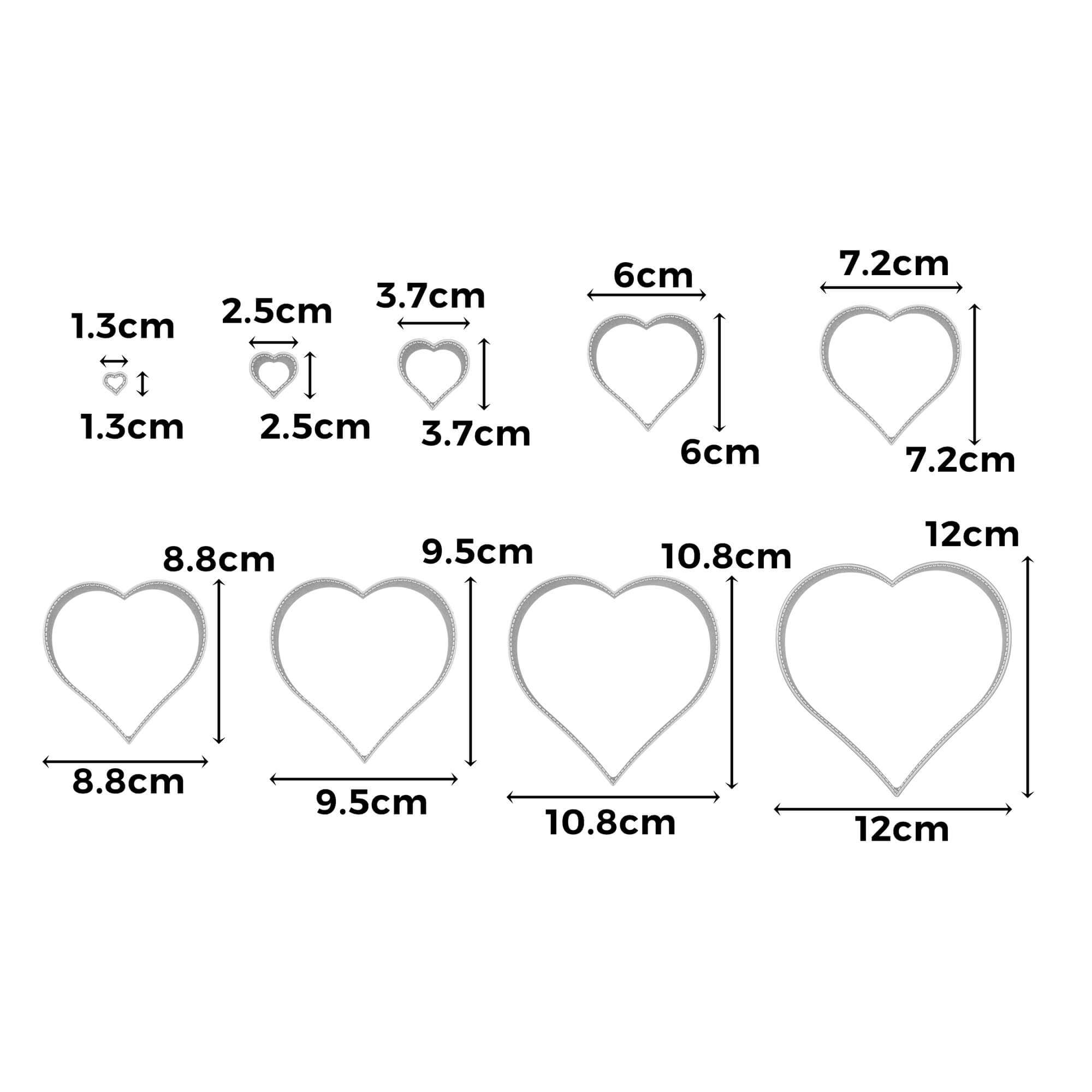 Ein Diagramm zeigt zehn herzförmige Umrisse in verschiedenen Größen, die jeweils mit Zentimeterangaben beschriftet sind - ideal als "Stanzschablone: Zehn Herzen in verschiedenen Größen" von Stanzenshop.de für Basteln oder Scrapbooking-Projekte.