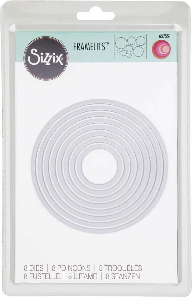 Das Sizzix Stanzformen-Set Framelits(TM) Circles Ø 3-10,7 cm enthält 8 Metallkreisstanzen in verschiedenen Größen. Die Verpackung von Sizzix besteht aus Kunststoff und Karton und enthält detaillierte Produktinformationen für Sie.