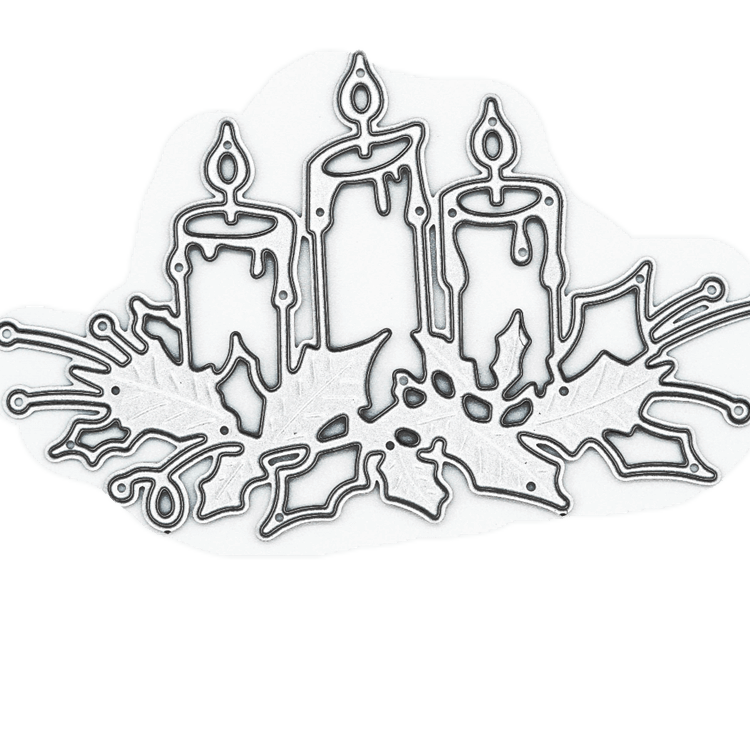 Metallisch gestanzter Umriss von drei brennenden Kerzen mit Stechpalme, ideal als "Stanzschablone: Adventskranz mit drei Kerzen" von Stanzenshop.de für Basteln Winter oder festliche Stanzen Weihnachten Projekte.