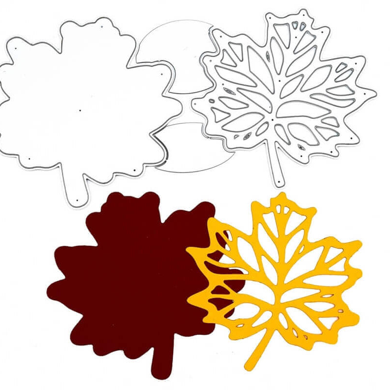 Abgebildet sind vier Ahornblattausschnitte - zwei weiße Umrisse sowie passende einfarbige und detaillierte rote und gelbe Blätter. "Stanzschablone: Blatt mit Rahmen" von Stanzenshop.de ist ideal zum Basteln oder um Scrapbooking-Projekte mit herbstlichem Flair zu versehen.