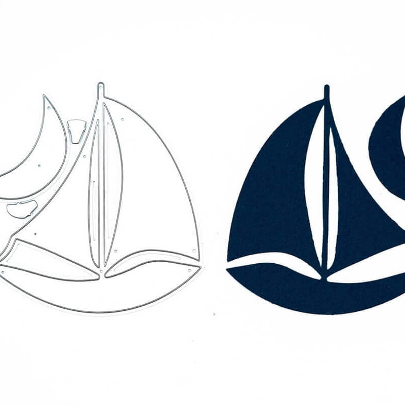 Die Stanzschablone Segelboot mit Mond von Stanzenshop.de zeigt Segelboot- und Mondsichelmotive - ideal für Basteln und Scrapbooking-Projekte.