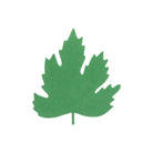 Ein grüner, dreilappiger Blattausschnitt aus Papier von Stanzenshop.de's Stanzschablone: Ahornblatt steht mittig auf einem weißen Hintergrund - ideal für Basteln oder Scrapbooking-Projekte.