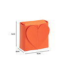 Die "Stanzschablone: Schachtel in Herzform" von Stanzenshop.de ist eine 4x4x2cm große orangefarbene Pappschachtel mit Herzdesign - ideal für Basteln oder Gastgeschenke. Schwarze Pfeile zeigen die Maße deutlich an.