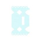 Die Stanzschablone Schachtel in Bonbonform von Stanzenshop.de hat ein hellblaues Design mit herzförmigen Rändern und einem mittigen rechteckigen Schlitz, ideal zum Schachtel Basteln oder zum Basteln von schönen Gastgeschenken und Dosen.