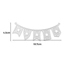 Die Stanzschablone Wimpelkette von Stanzenshop.de ist eine Metallstanze in Form eines Wimpelwimpels mit Sternausschnitten, ideal für Scrapbooking oder die Gestaltung einzigartiger Geburtstagskarten. Größe: 10,7 x 4,3 cm.