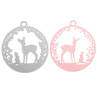 Zwei runde Ornamente - eins in Silber, eins in Rosa - zieren die Stanzenshop.de Stanzschablone: Reh mit Hase Ausschnitt mit Blattwerk. Ideal für Bastelprojekte oder Scrapbooking-Akzente.