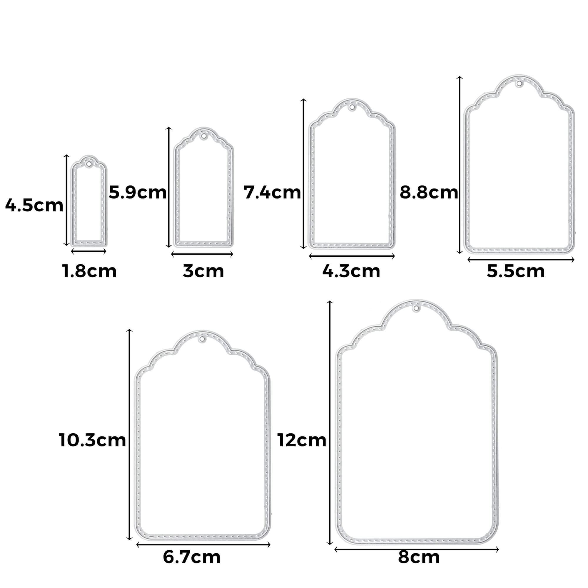 Abgebildet sind sechs dekorative rechteckige Anhänger mit Wellenschliff in aufsteigender Größe, jeweils mit Angabe der Maße in Zentimetern - ideal als individuelle Etiketten oder als "Stanzschablone: Etiketten" von Stanzenshop.de.