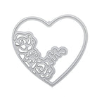 Verleihen Sie Ihren Bastelprojekten oder handgemachten Karten eine einzigartige Note mit der Stanzenshop.de Stanzschablone: 3D Herz - eine silbermetallische Herzkontur mit einem floralen Design auf der linken unteren Seite.