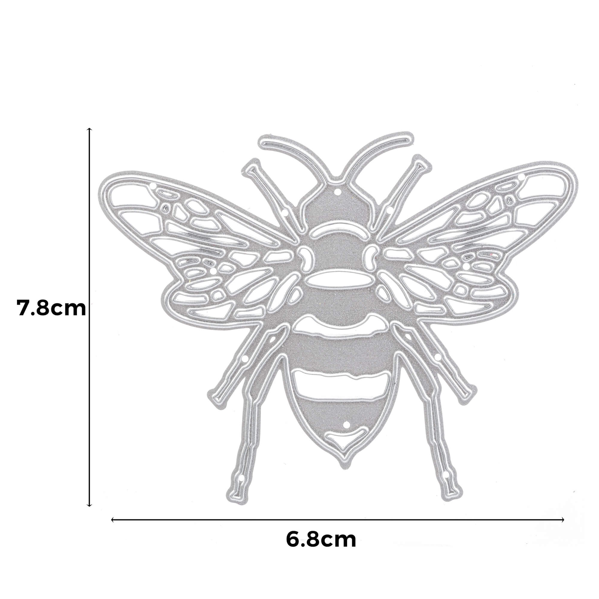 Die Stanzenshop.de Stanzschablone: Biene ist eine Metallic-Stanzform in Form einer Biene, 7,8 cm x 6,8 cm, perfekt für Bastelarbeiten oder Scrapbooking-Projekte, abgebildet auf weißem Hintergrund.