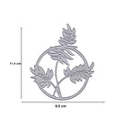 Die Stanzenshop.de Stanzschablone Blätterkreis mit filigraner Struktur ist ein silberner Metallstempel mit zarten Blättern und Stängeln in den Maßen 11,4 cm x 9,5 cm, hier mit Messlinien dargestellt.