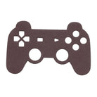 Die Stanzschablone Gaming Controller von Stanzenshop.de ist perfekt für Gaming-Deko oder Gamer-Geburtstage und begeistert mit detailreichen Buttons und Joystick-Design.