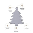 Die Stanzschablone großer Tannenbaumanhänger von Stanzenshop.de ist eine silberne Ausstanzform in Tannenbaumform - ideal für Weihnachtskarten oder Geschenkanhänger dank besonderer Schärfe und Langlebigkeit.