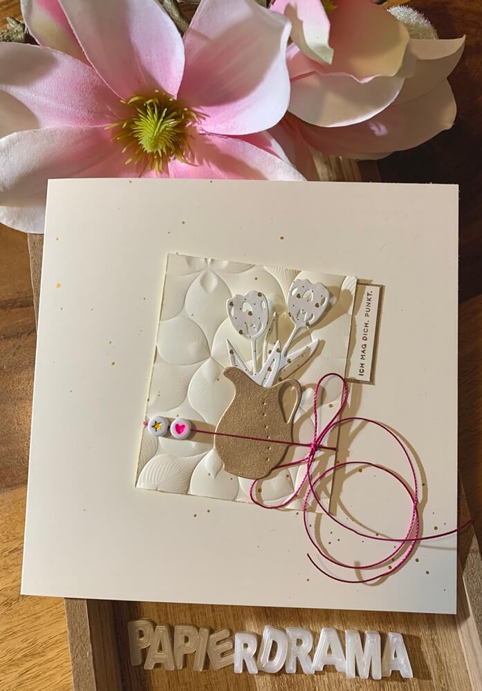 Inspiration Stanzschablone Gießkanne & Frühlingsblumen