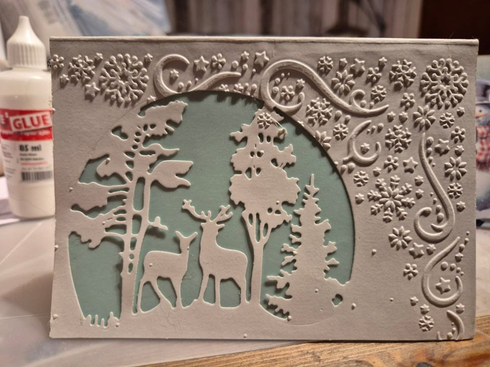 Inspiration Embossing Folder – Schneeflockenrahmen mit Sternen