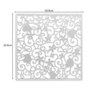 Die Stanzschablone Platte mit Blumen und Herzen von Stanzenshop.de ist eine quadratische silberne Metallschablone (10,9 x 10,9 cm) mit einem verschlungenen Blumen- und Herzmuster, ideal für Scrapbooking oder Bastelprojekte.