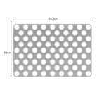 Die "Stanzschablone: Platte mit kleinen Löchern" von Stanzenshop.de misst 14,2 x 9,6 cm und zeigt viele gleichmäßig verteilte runde Öffnungen - ideal zum Basteln und Scrapbooking, abgebildet vor weißem Hintergrund.