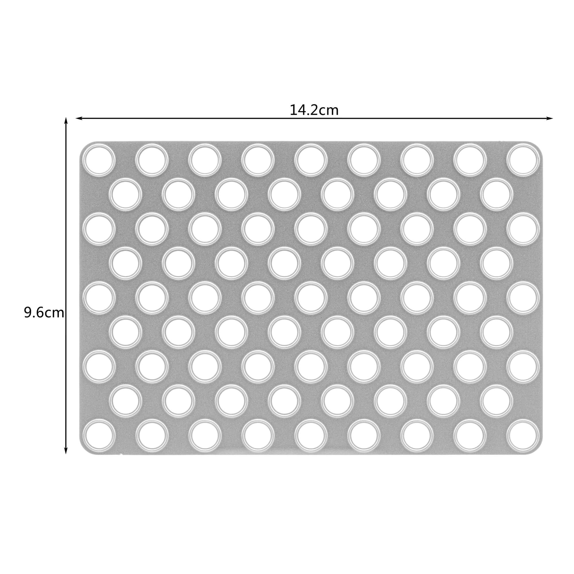 Die "Stanzschablone: Platte mit kleinen Löchern" von Stanzenshop.de misst 14,2 x 9,6 cm und zeigt viele gleichmäßig verteilte runde Öffnungen - ideal zum Basteln und Scrapbooking, abgebildet vor weißem Hintergrund.