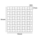 Mit dem Stanzenshop.de Stanzschablone Puzzle lassen sich einzigartige Bastelprojekte kreieren: ein quadratisches Raster aus ineinander greifenden Teilen, jeweils 2 cm x 1,7 cm, auf einem 15,4 cm x 15,4 cm großen Blatt - ideal für kreative Bastelarbeiten.