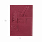 Eine kastanienbraune Karte mit geprägtem Kerzen- und Sternmotiv, ideal für Scrapbooking oder in Kombination mit Ihrem Stanzschablone Geburtstagsset mit Rahmen von Stanzenshop.de, misst 15,5 x 11,2 cm und ist mit beschrifteten Maßen abgebildet.