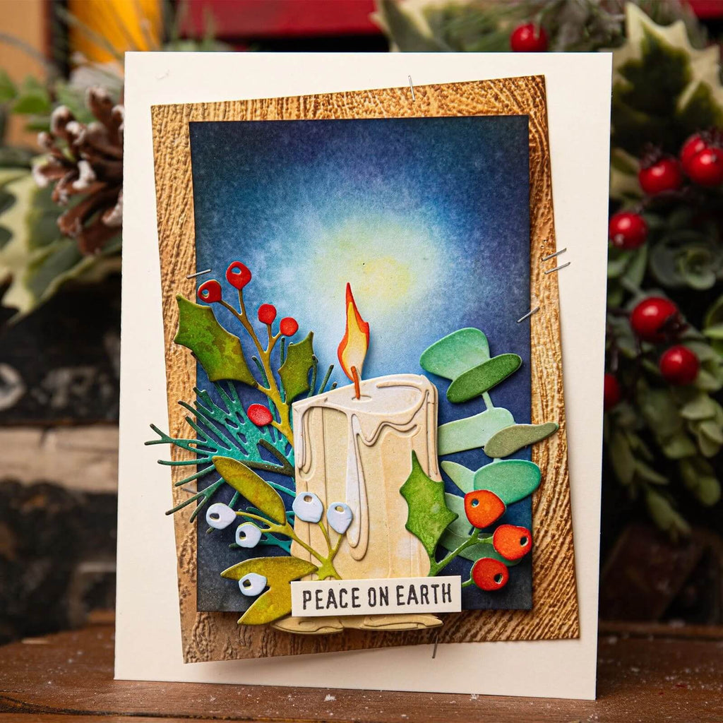 Eine Weihnachtskarte mit Kerze und Stechpalme, mit den Thinlits Stanzschablonen Candleshop Colorize-Designs von Tim Holtz von Sizzix.