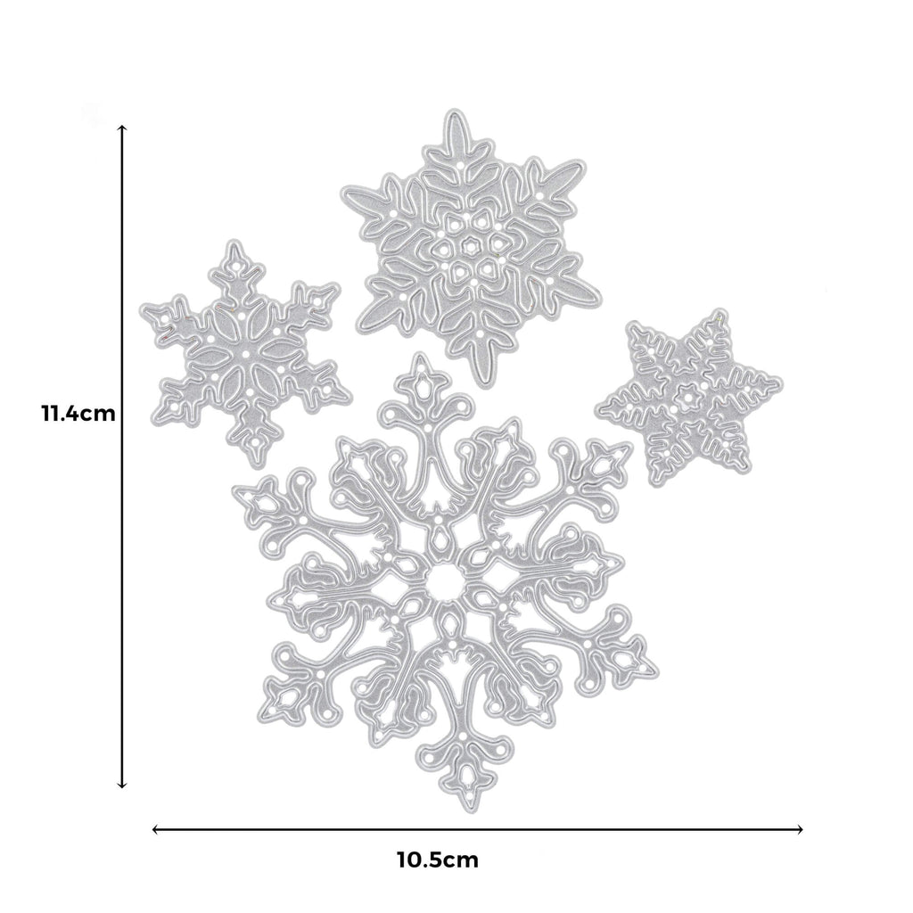 Beschreibung: Eine Stanzschablone Vier Schneeflocken in verschiedenen Größen von Stanzenshop.de auf weißem Hintergrund.
