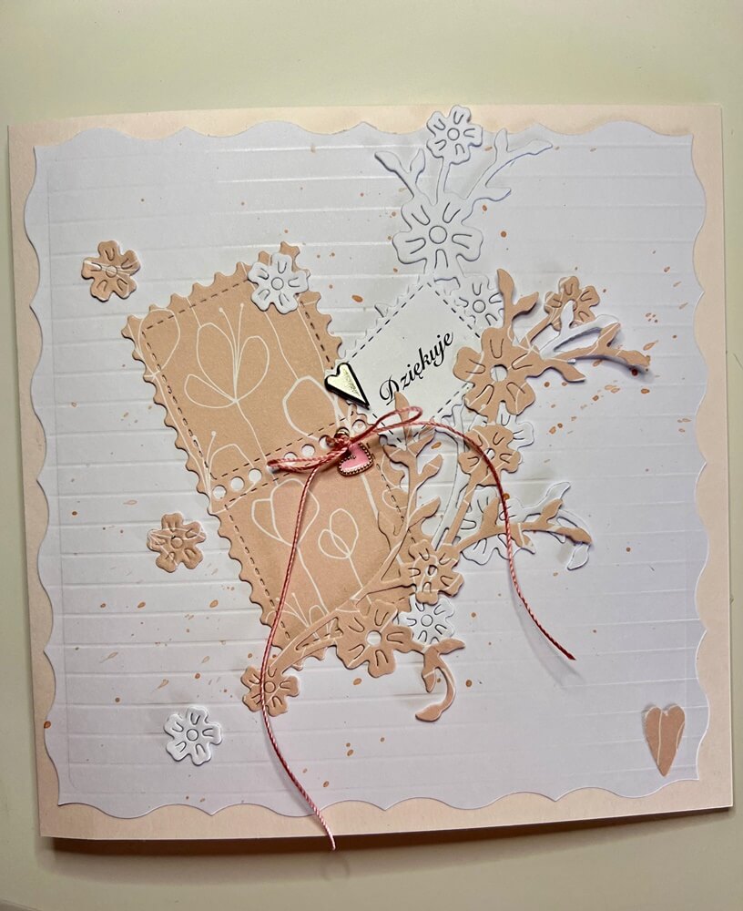 Inspiration Stanzschablone: Zweig mit mehreren Blüten