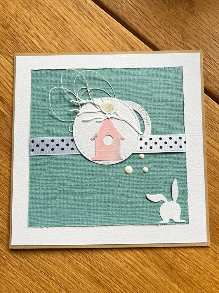 Inspiration Stanzschablone Vogelhaus mit Vogel