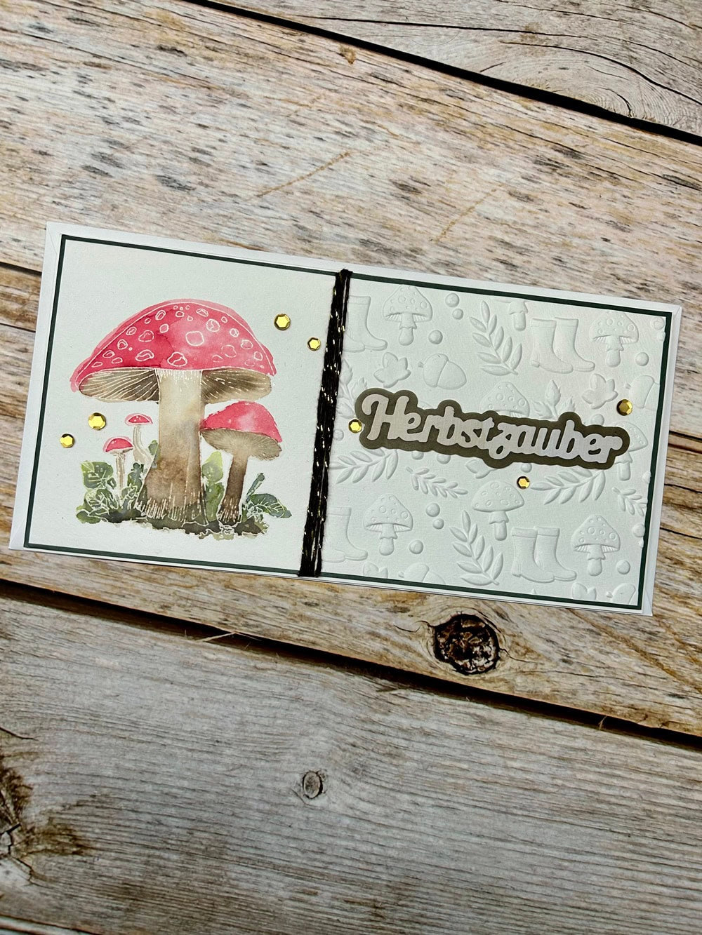 Inspiration Stanzschablone Schriftzüge Herbstzauber, Erntedank, Bunte Blätter jeweils mit passendem Rahmen