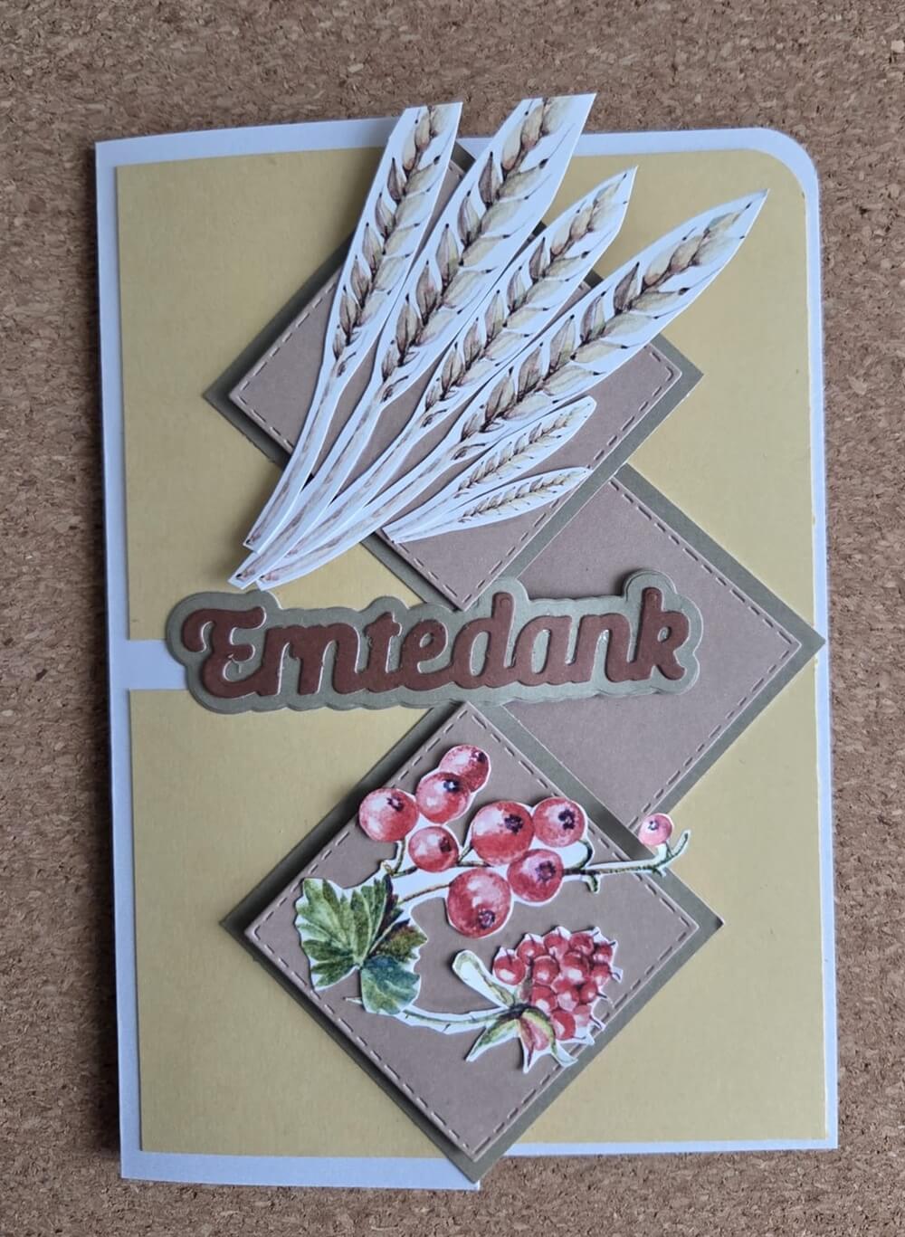Inspiration Stanzschablone Schriftzüge Herbstzauber, Erntedank, Bunte Blätter jeweils mit passendem Rahmen