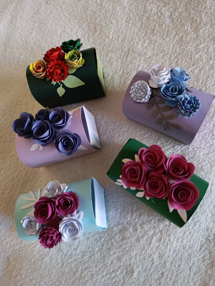 Inspiration Stanzschablone Zwei Blumenblüten