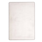 Ein rechteckiges Whiteboard mit abgerundeten Ecken und einem schmalen hellgrauen Rand, der den eleganten Stil von Vaessen Creative widerspiegelt - Cut Easy Plattform A5 von Vaessen Creative, platziert vor einem schlichten weißen Hintergrund.