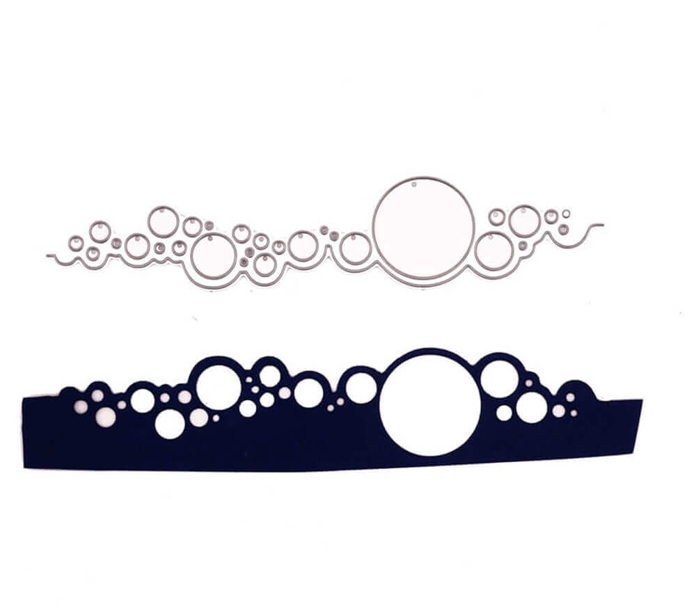 Ein Schwarz-Weiß-Bild von Stanzschablone Band aus Kreisen, Verzierung, Bordüre, geometrische Blasen auf weißem Hintergrund von Stanzenshop.de.