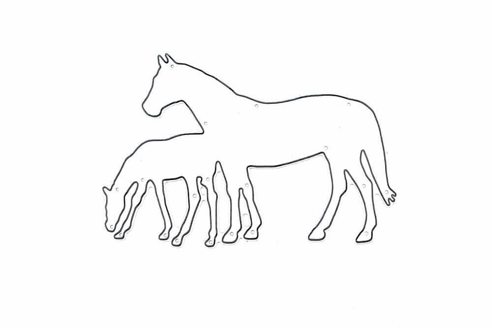 Eine wunderschöne Skizze eines Pferdes und seines bezaubernden Fohlens, ergibt ein bezauberndes Bastelergebnis mit der Stanzschablone Zwei Pferde auf einer Stanze von Stanzenshop.de.